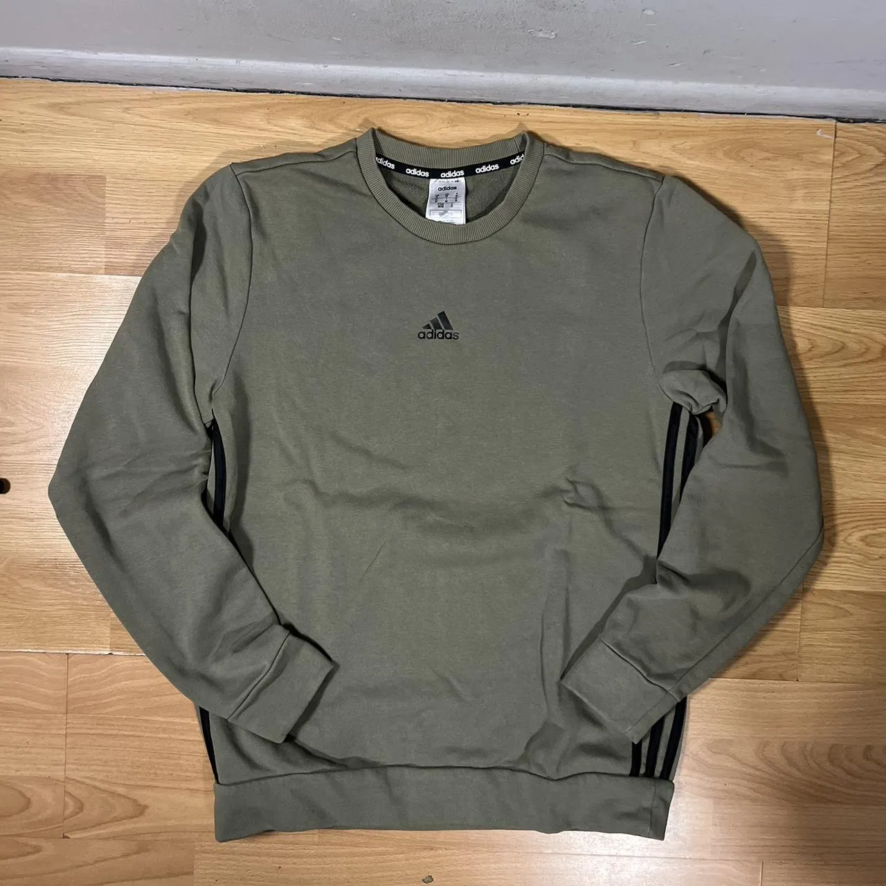 Adidas Men Sweatshirt Lightweight Fleece Crew Neck Logo Stripes-Olive