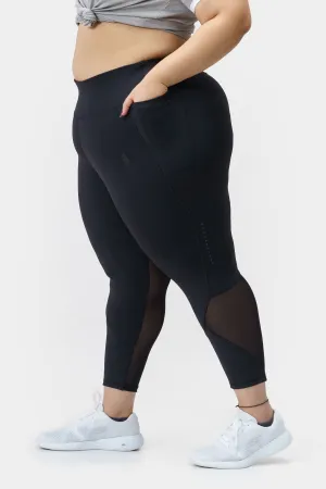 All Eyes On Me Capri