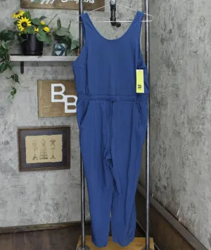 All in Motion Women's Stretch Woven Jumpsuit 563179
