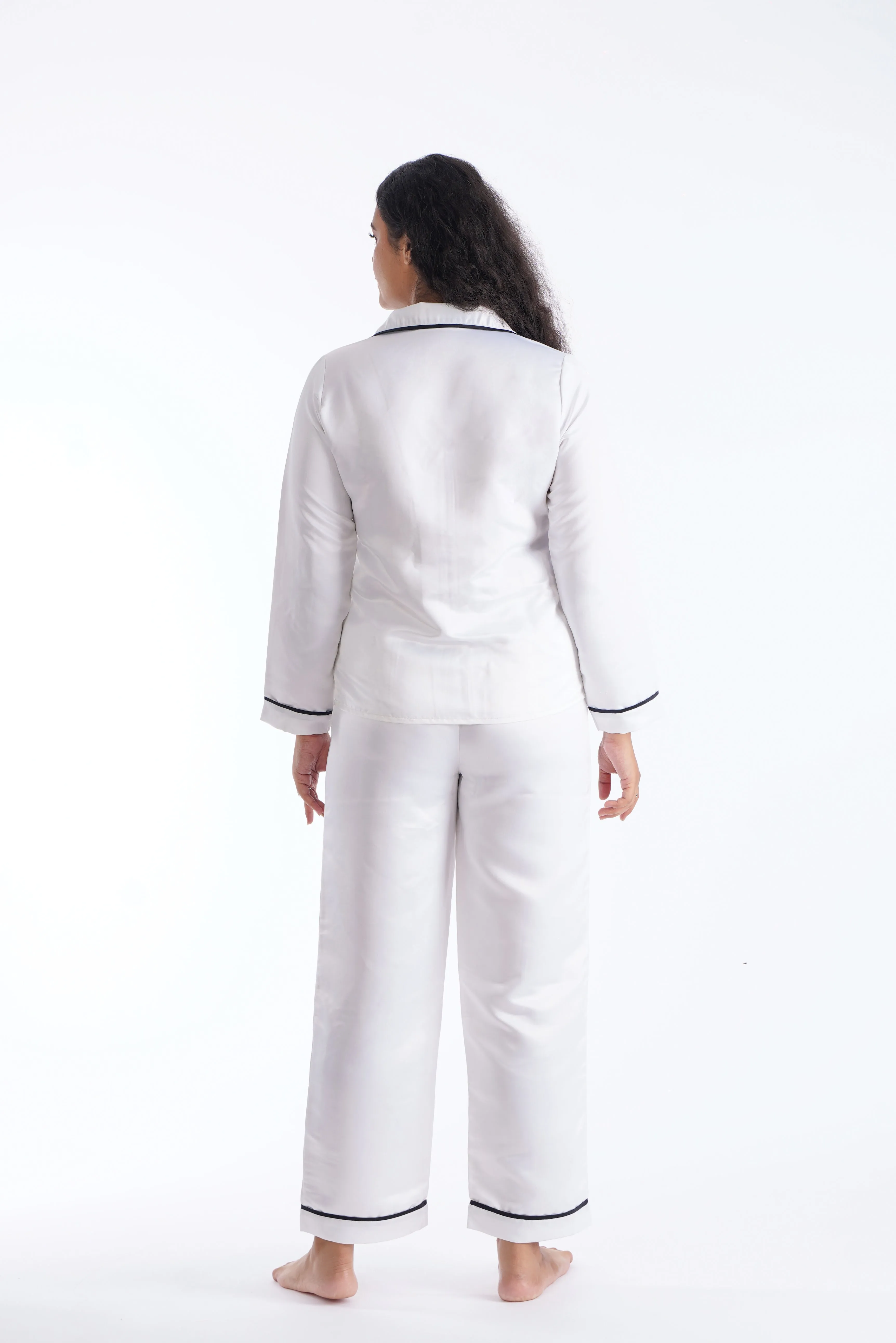 ANNA SLEEP SET IN IVORY WHITE