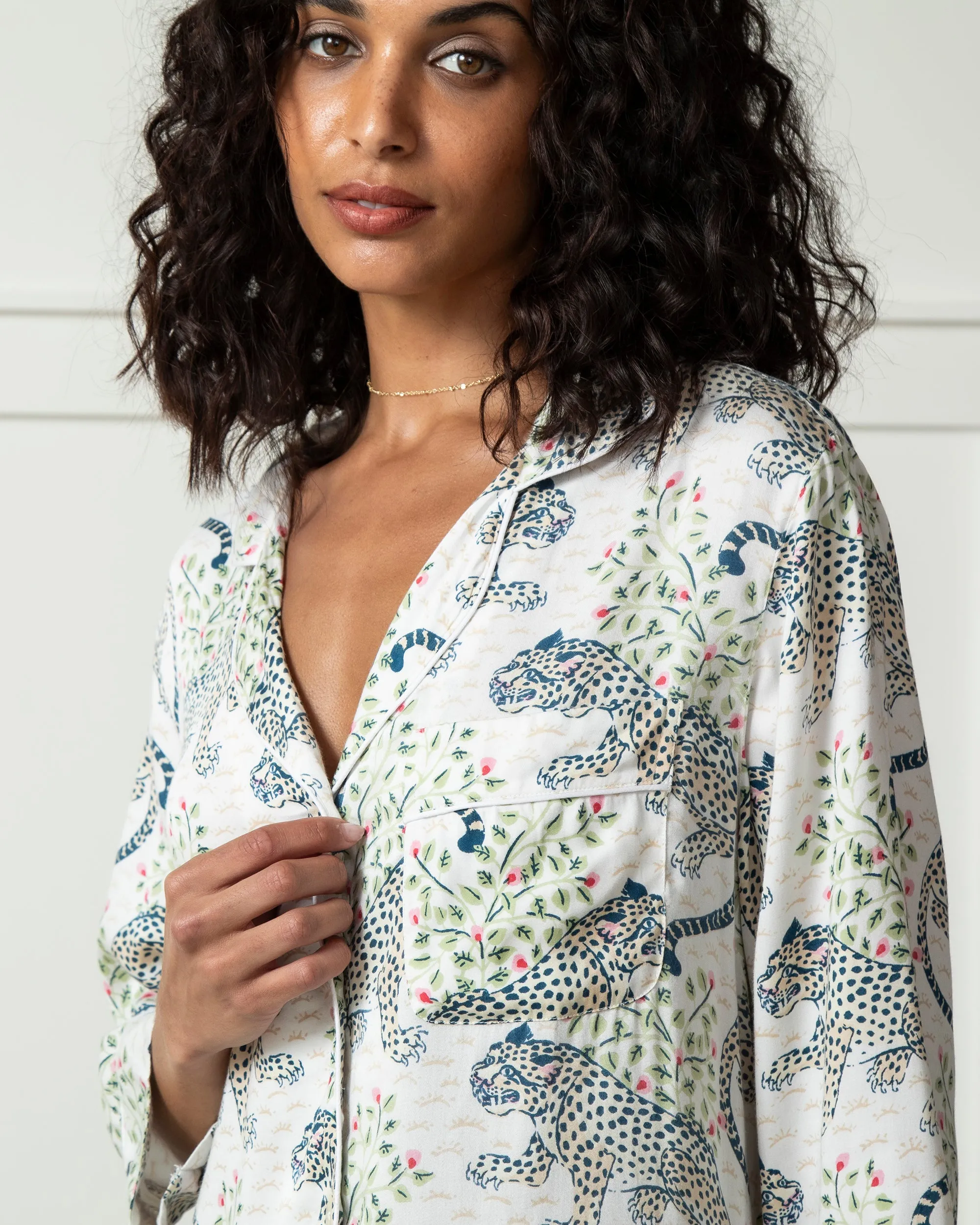 Bagheera - Satin Sleep Shirt - Wedding Cake