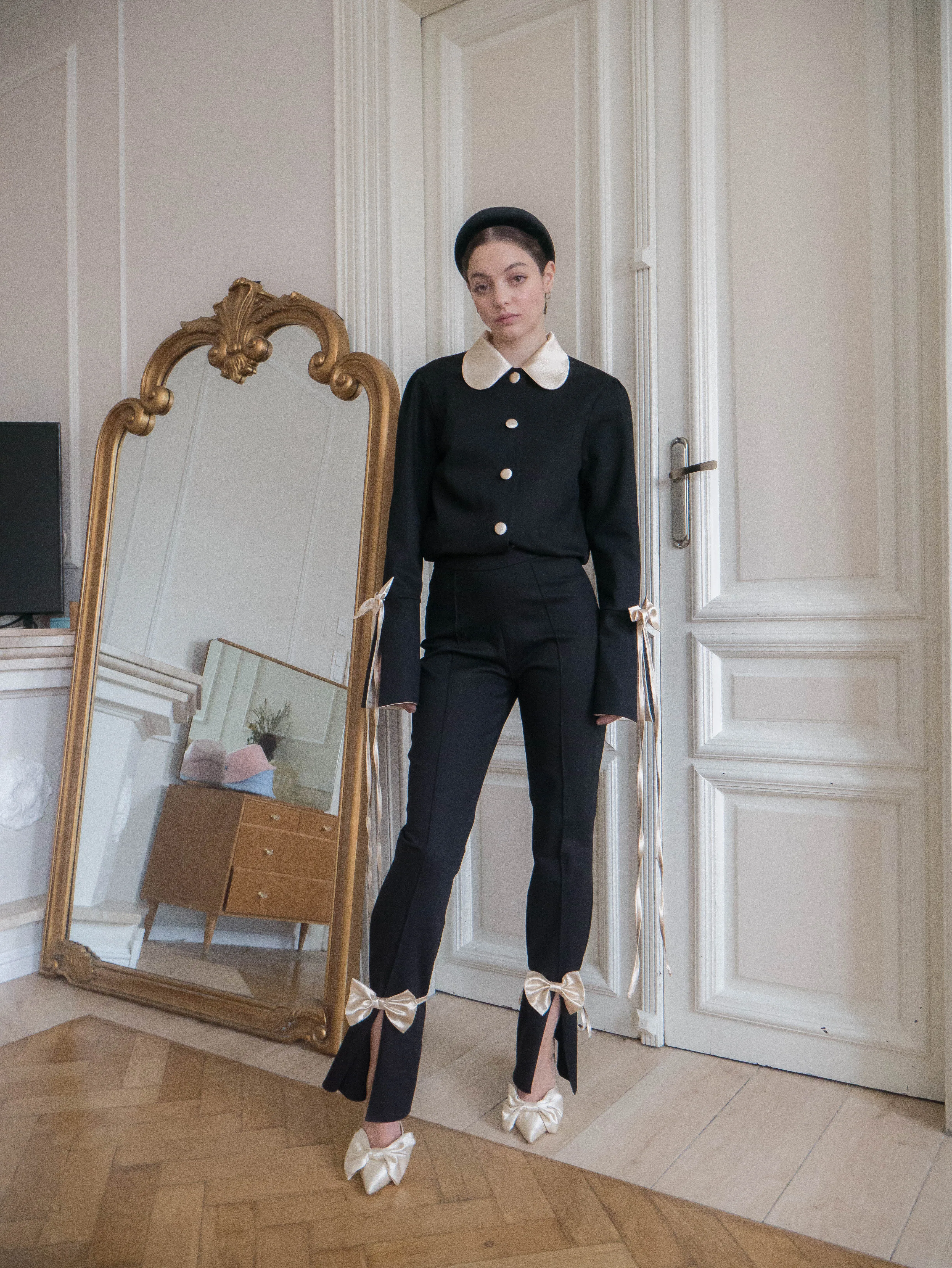 Black bow blazer