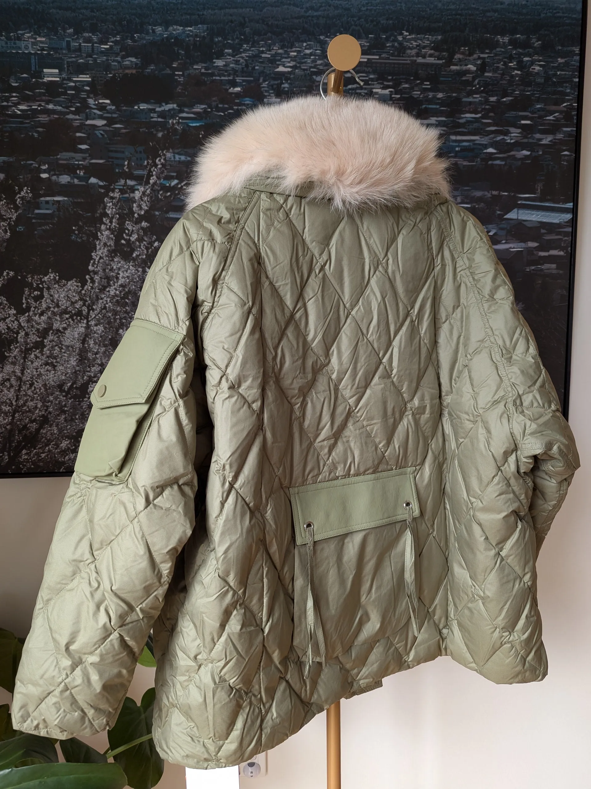 Brand New Goose Down Jacket Size 8-14 FREE SHIPPING 128