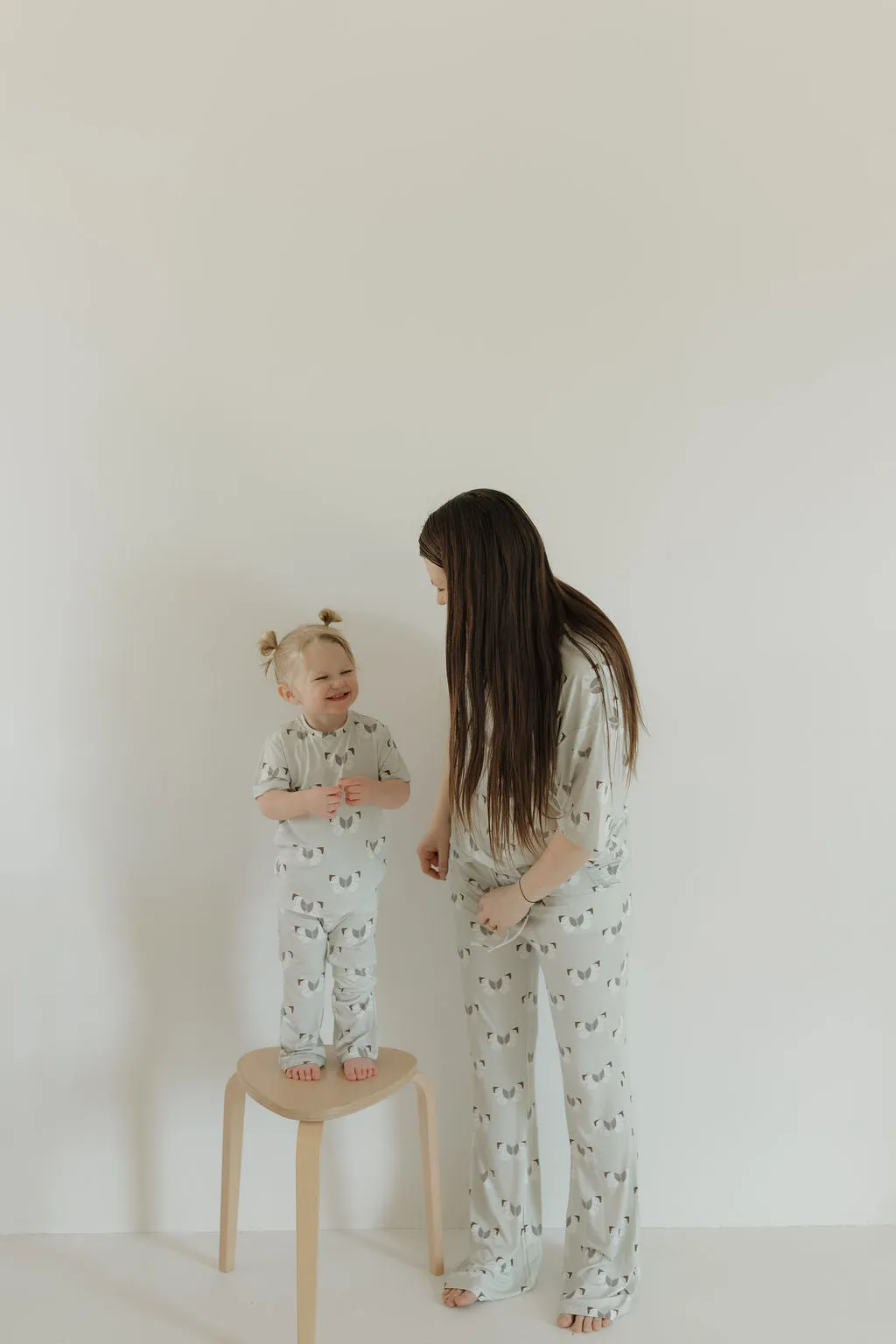 Butterflies | Short Sleeve Women's Bamboo Pajamas