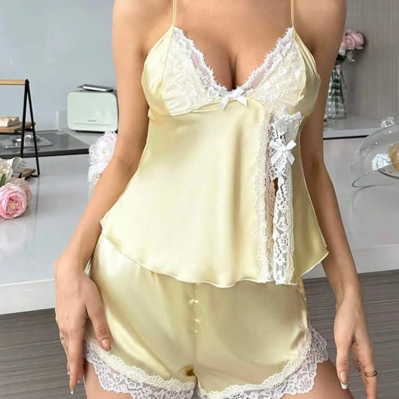Cambra Silk Lace Pajamas Set - Yellow