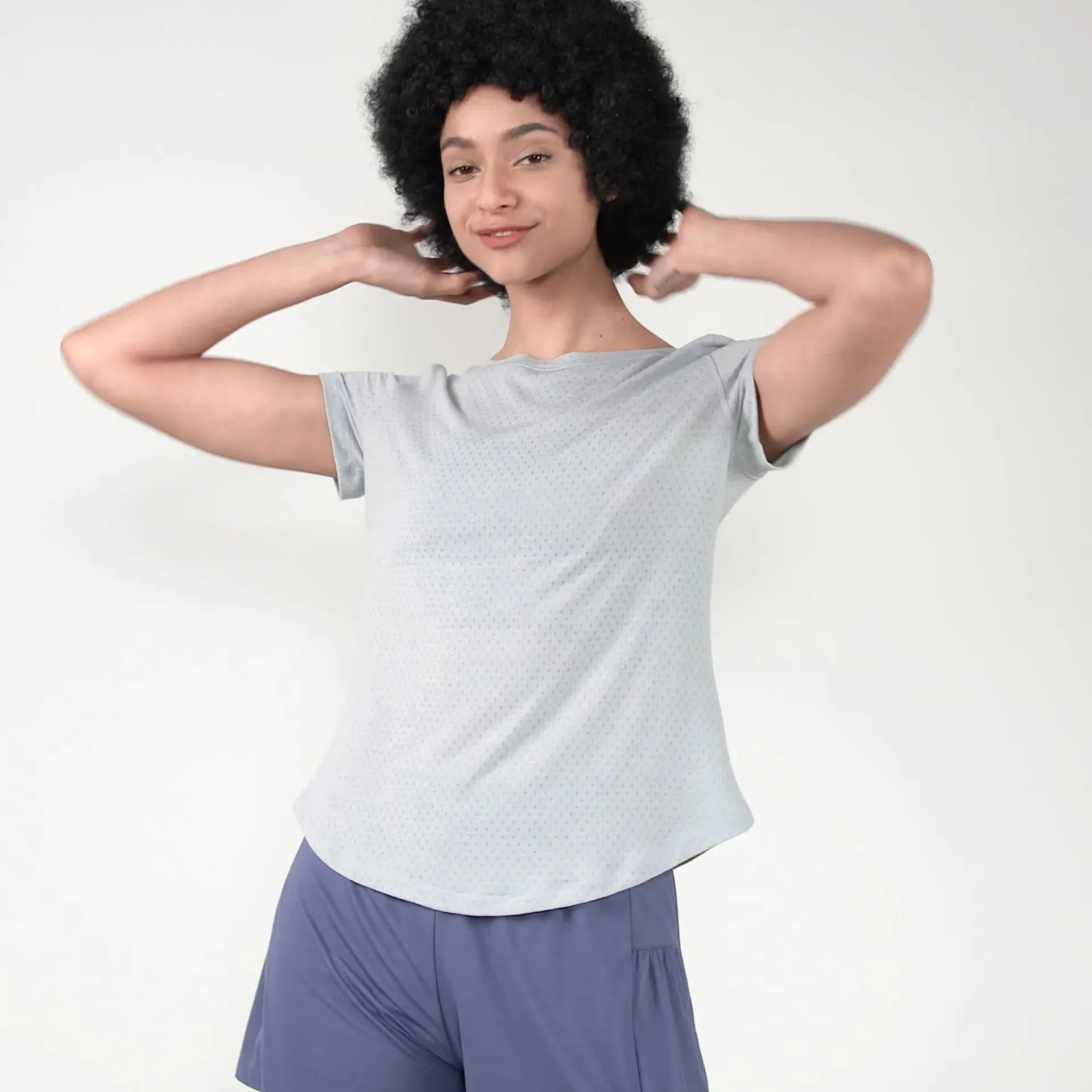 Carmen - Activewear Tee