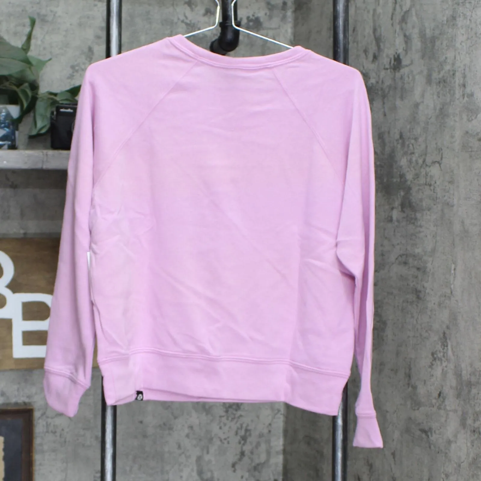 Circle X Women's Cozy Raglan Sleeve Sweatshirt