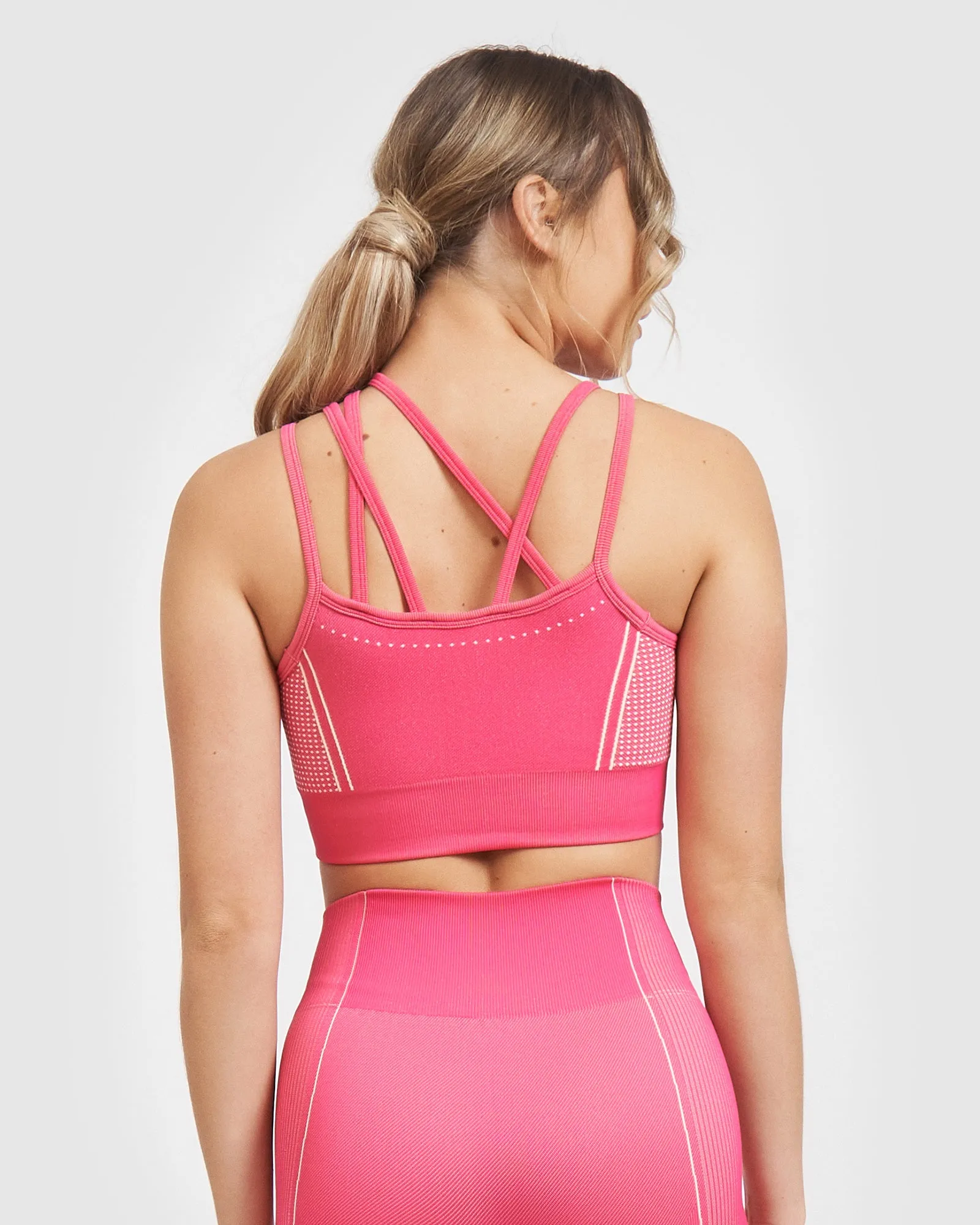 Core Trainer Lulu Active Bra Pink