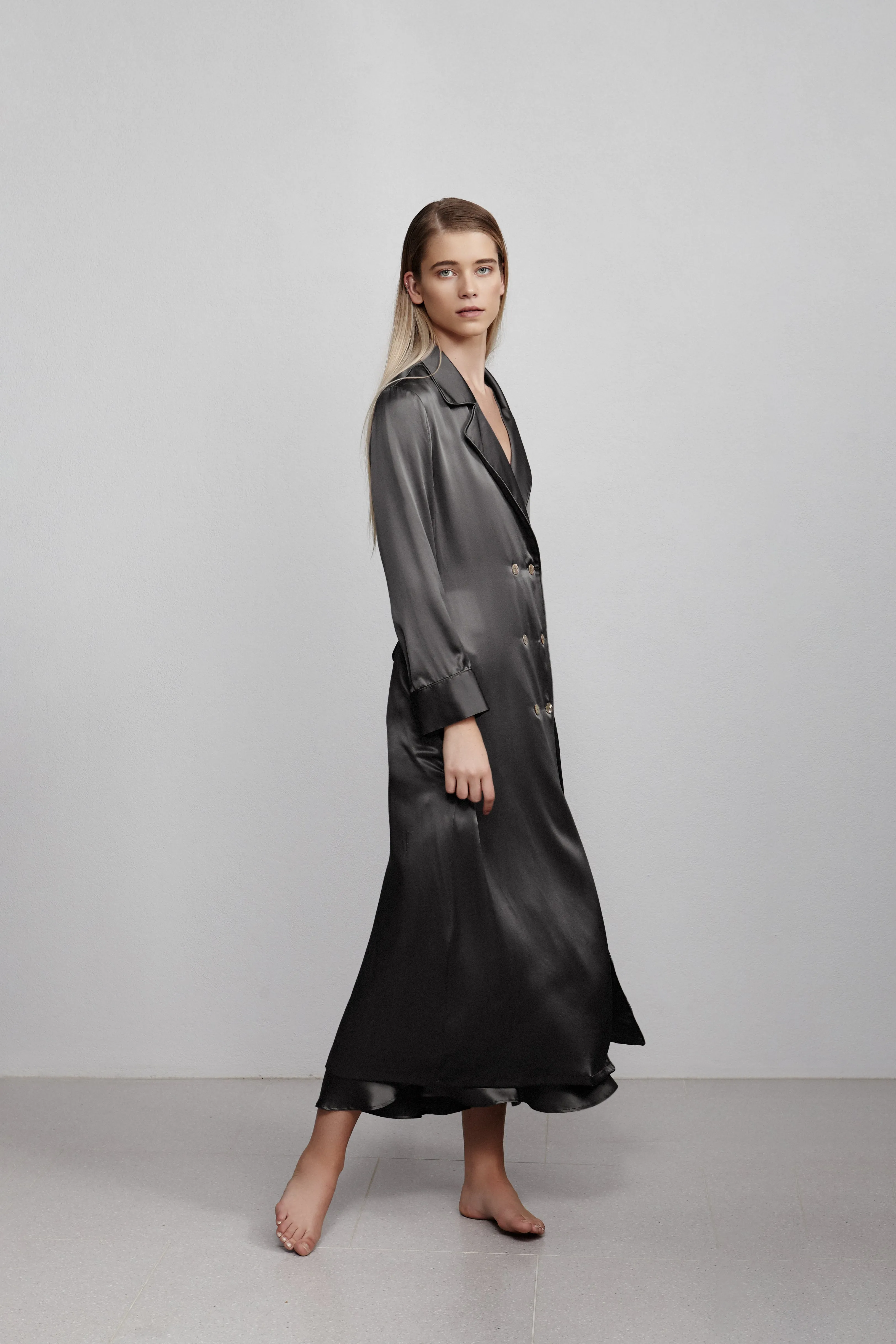 double breasted robe, hammered black