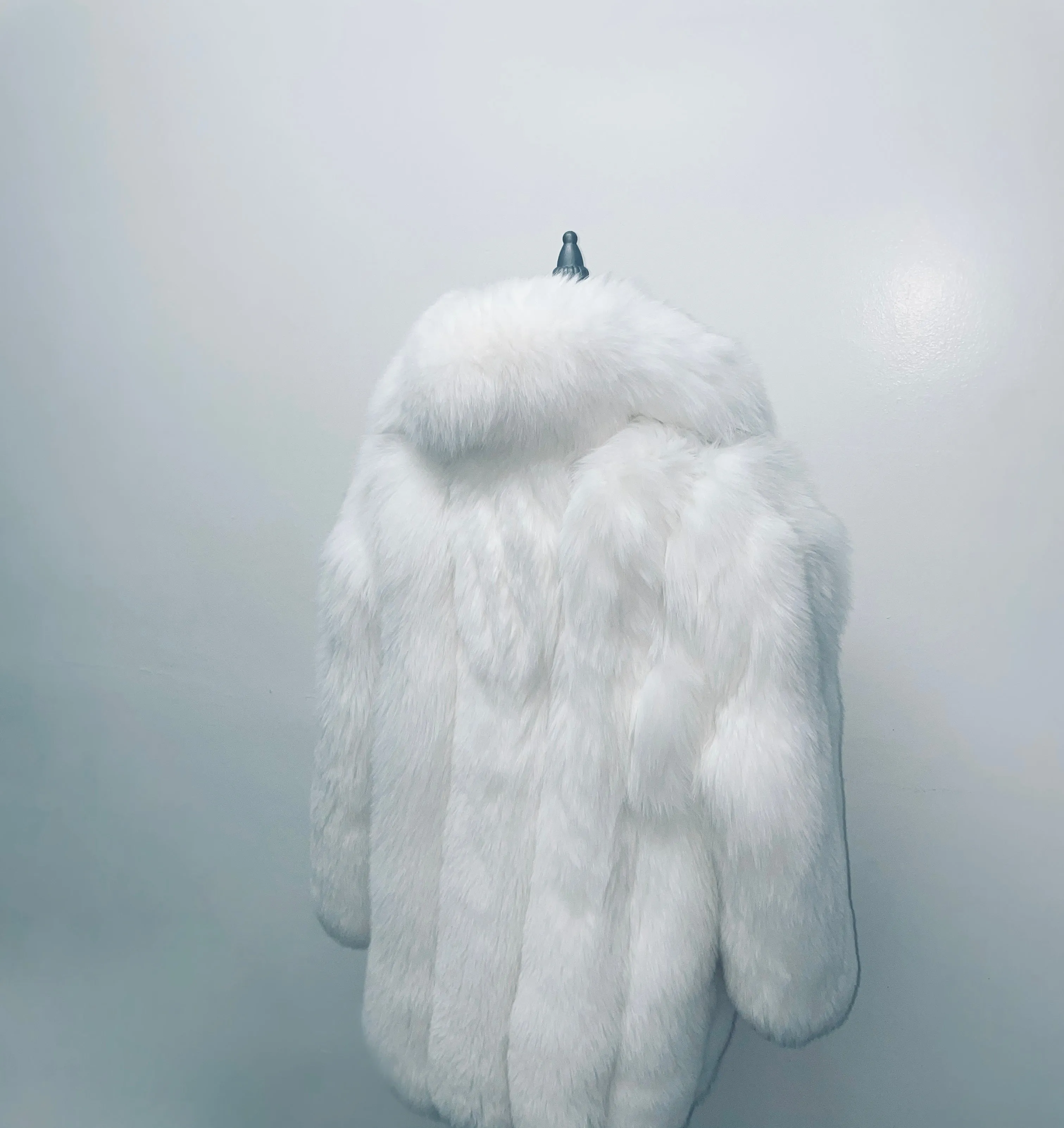 Fallon Aurielle Snow 3/4 Fox Fur Coat (White)
