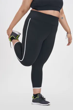 Just Right Capri: Black