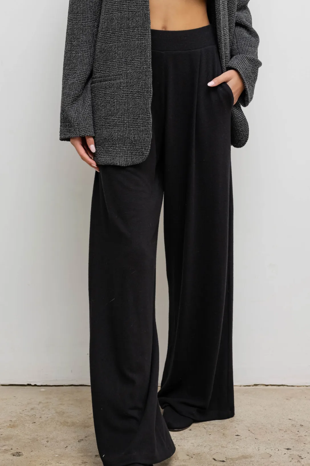 Lauren Pleated Pocket Pant | Black