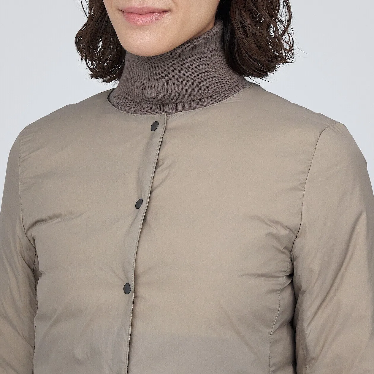 Lightweight Collarless Down jacket
