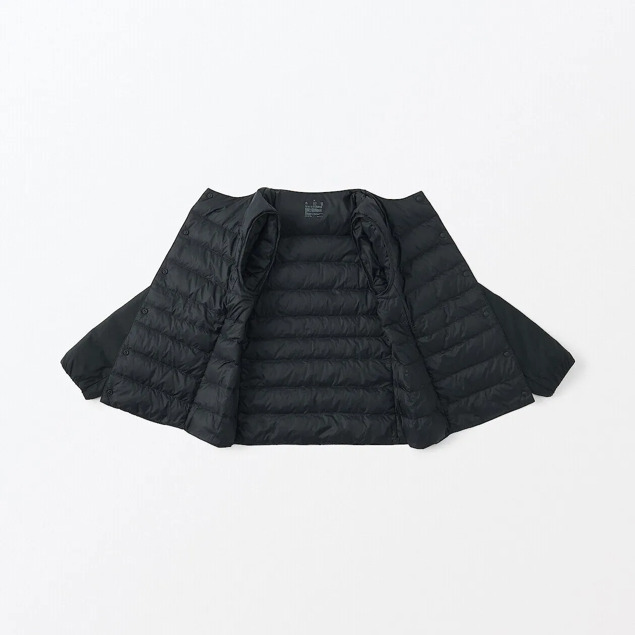 Lightweight Collarless Down jacket