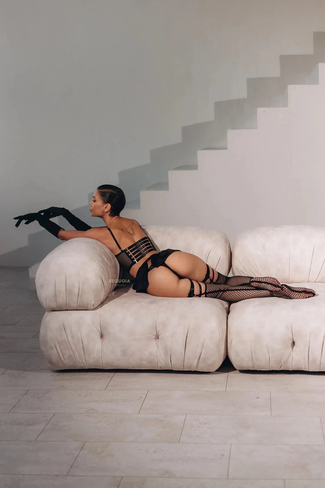 Lingerie set "Femina" with silk long gloves