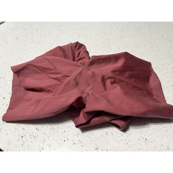 Lululemon Fast/Free‎ High Rise 6&quot; Elite Cherry Tint Running Shorts Size 2