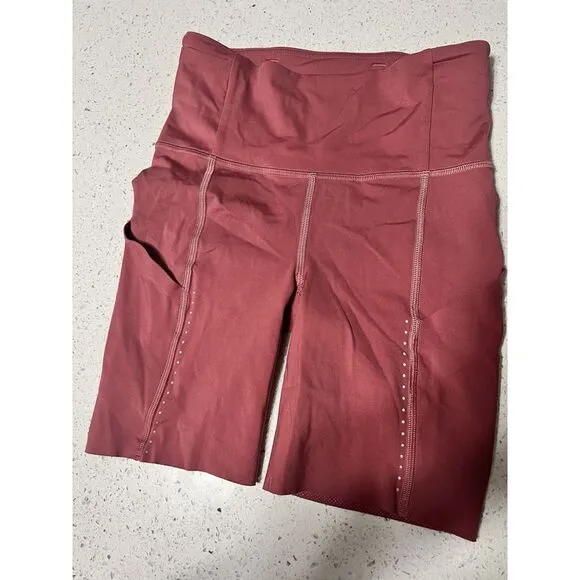 Lululemon Fast/Free‎ High Rise 6&quot; Elite Cherry Tint Running Shorts Size 2