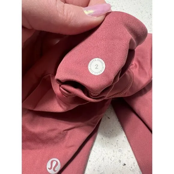 Lululemon Fast/Free‎ High Rise 6&quot; Elite Cherry Tint Running Shorts Size 2