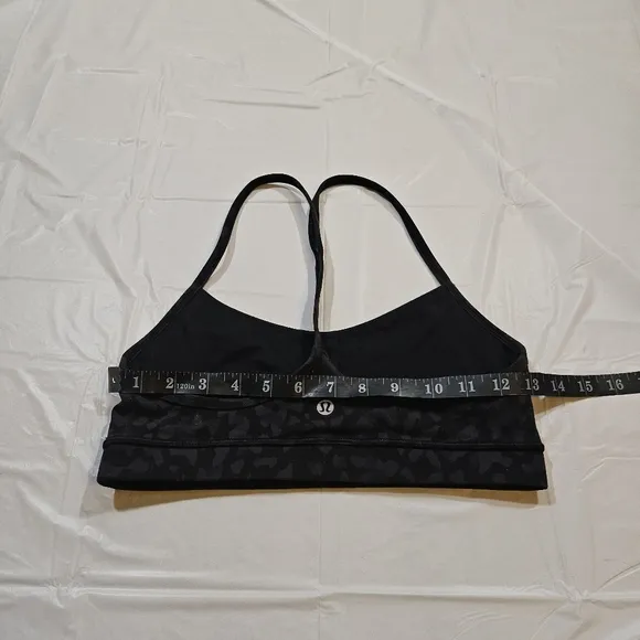 Lululemon Flow Y Bra Nulu (Formation Camo Deep Coal Multi) Size 6