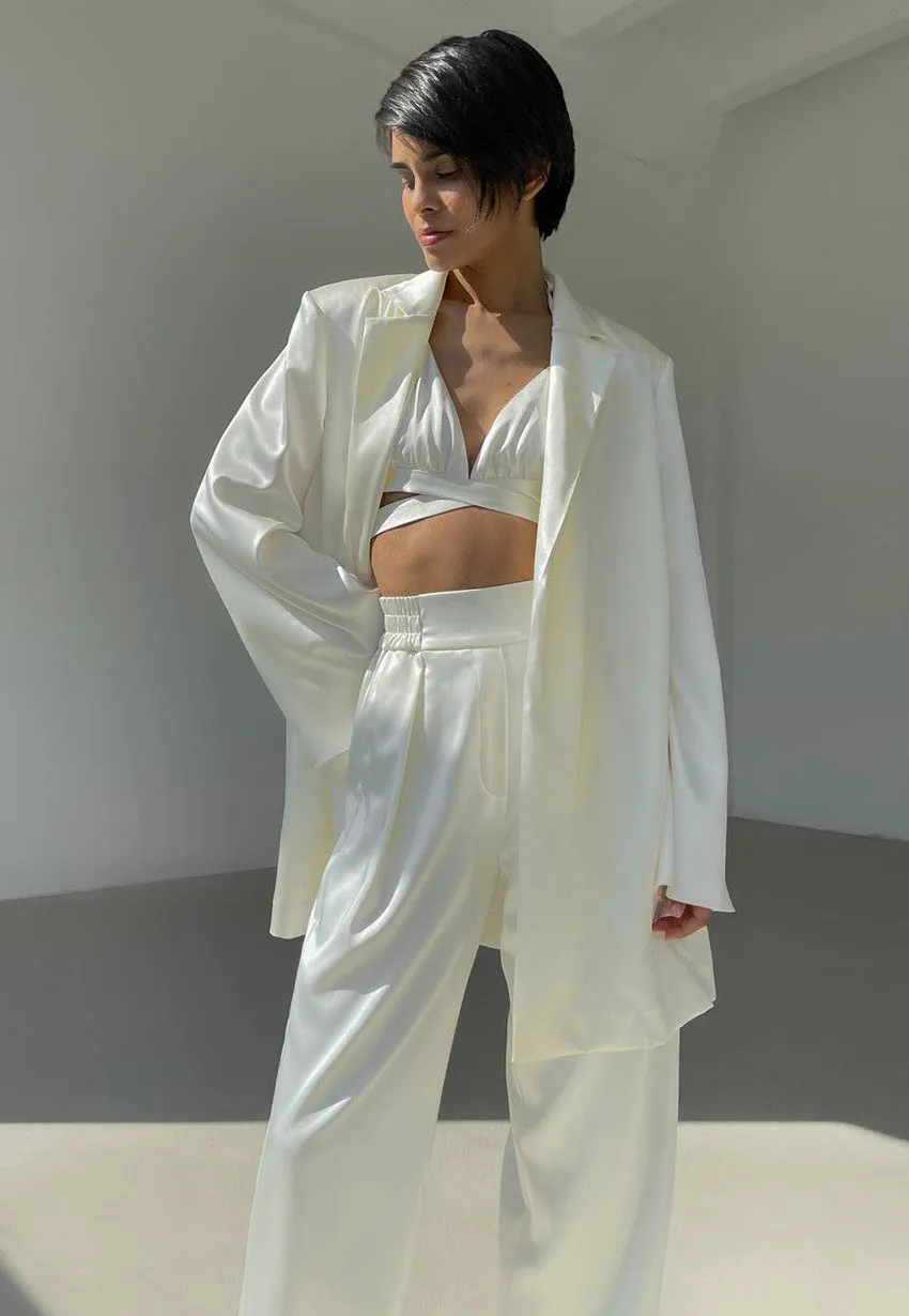 LuxeComfort Sleep Blazer