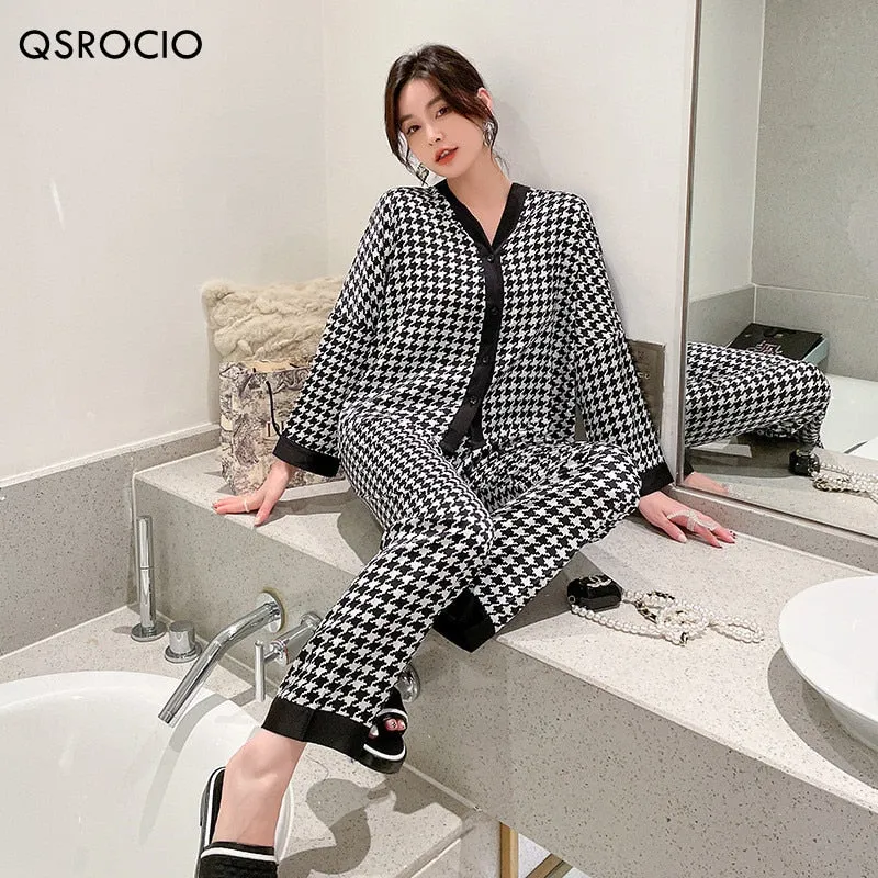 Luxury Sleepwear Silk Pajamas Leopard Design