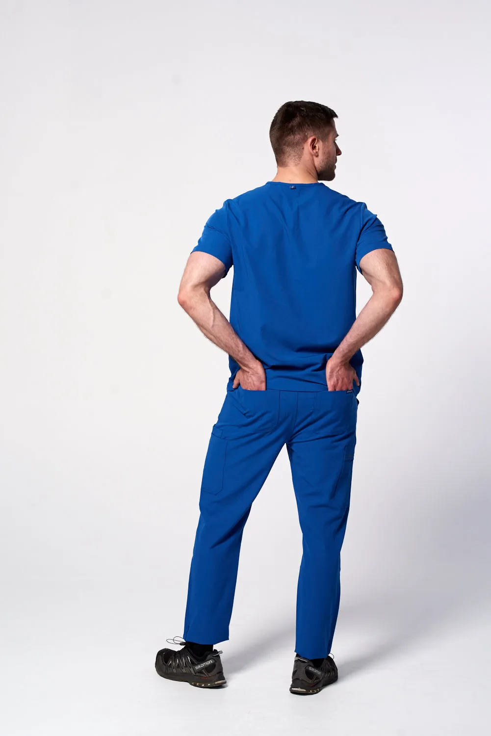 Men's Straight-Cut 9-Pocket Cargo Pants