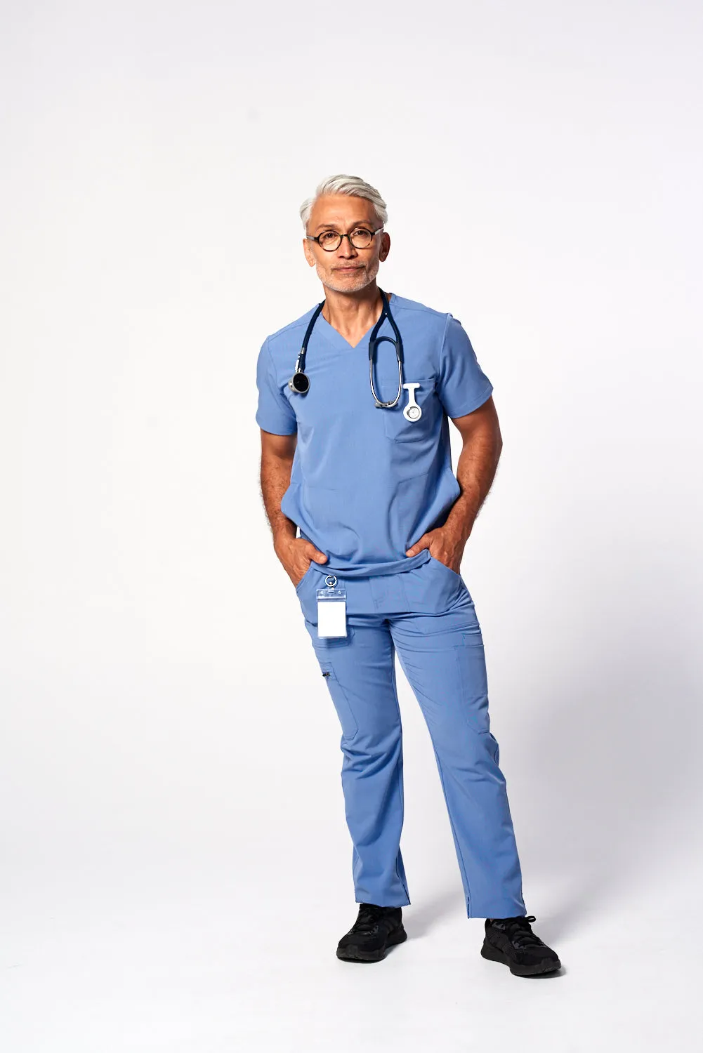 Men's Straight-Cut 9-Pocket Cargo Pants