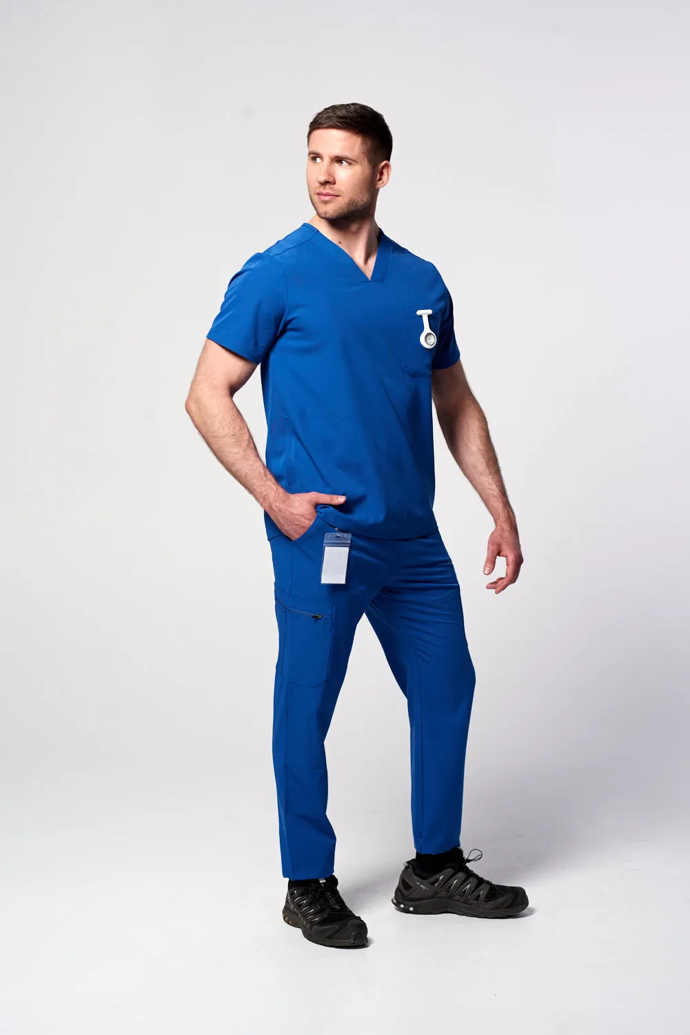 Men's Straight-Cut 9-Pocket Cargo Pants