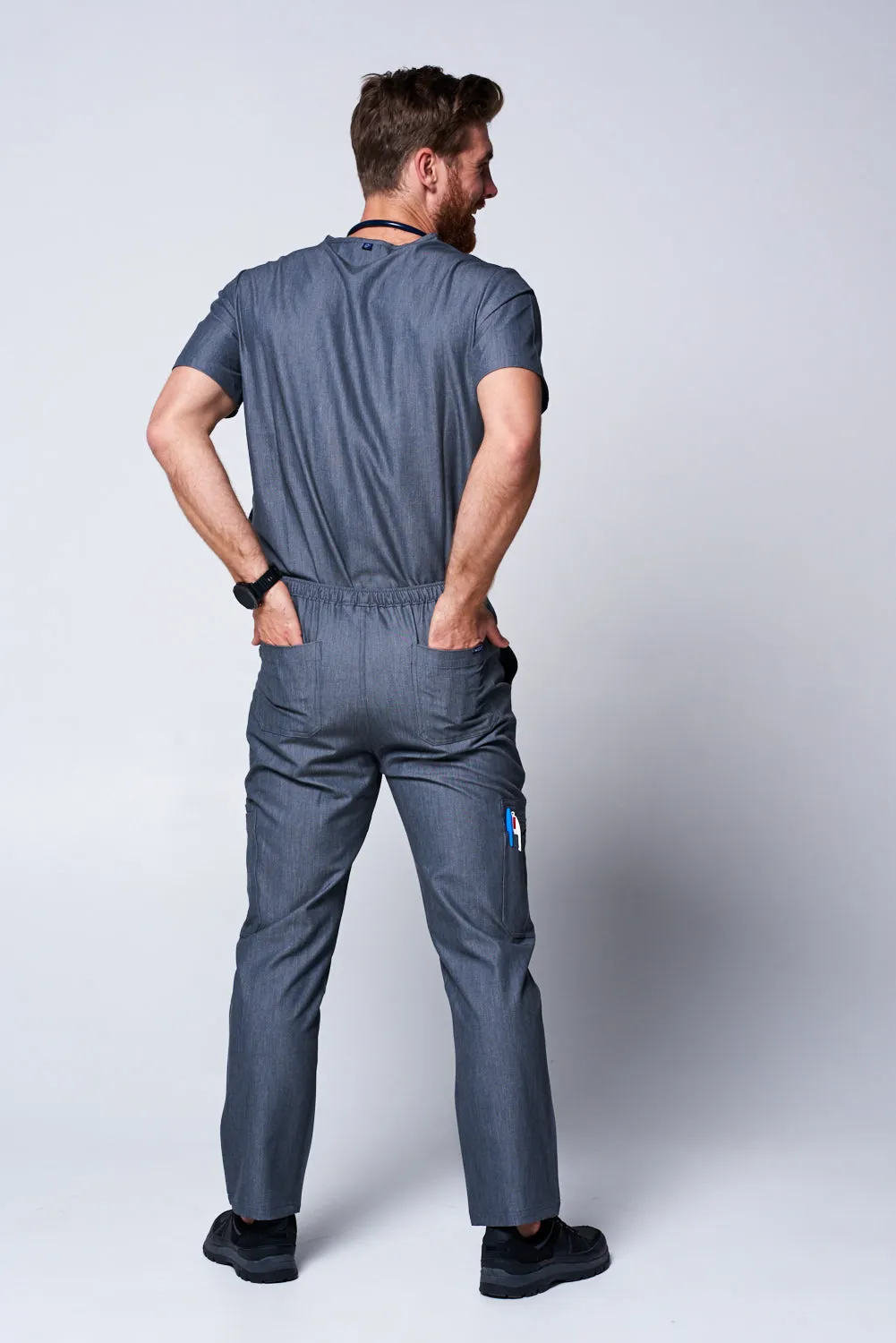 Men's Straight-Cut 9-Pocket Cargo Pants
