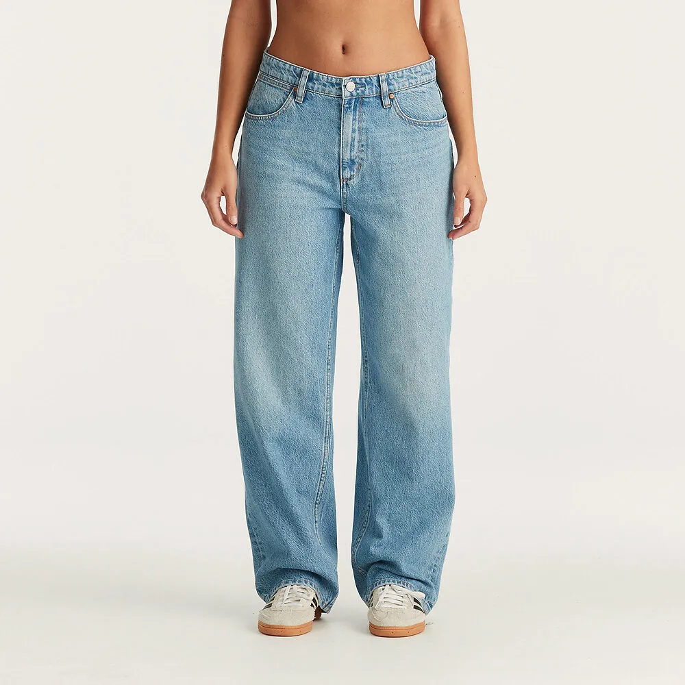 MID JOPLIN RELAXED JEAN - GEMSTONE BLUE