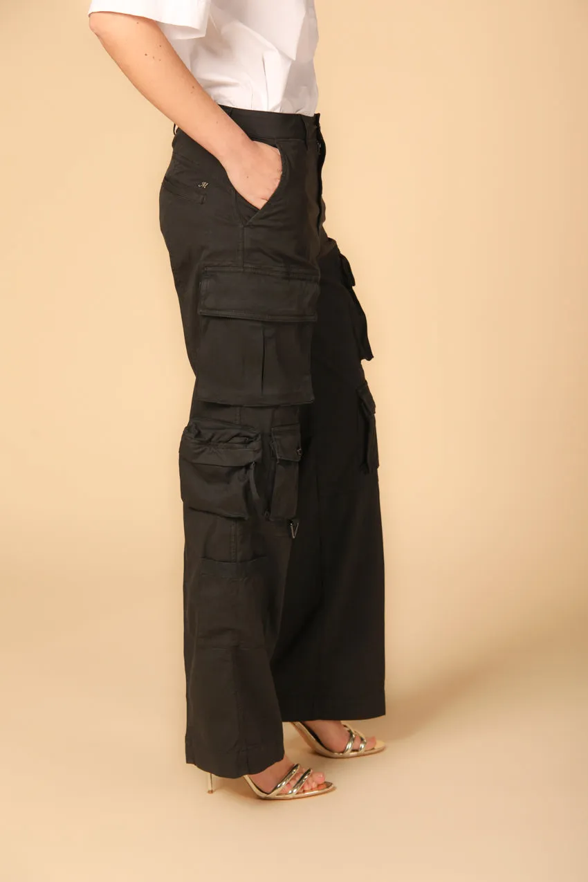 New Hunter women's cargo pants in gabardine relaxed fit