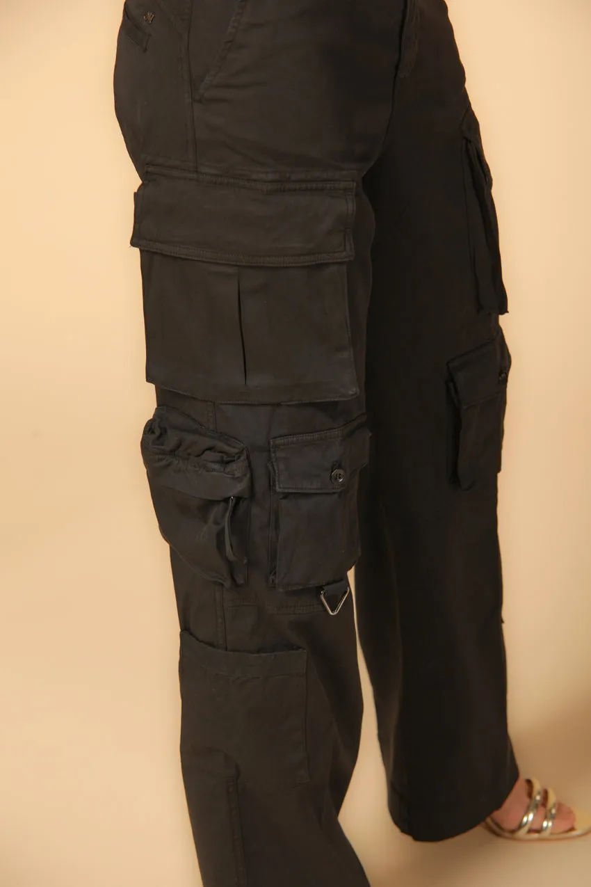 New Hunter women's cargo pants in gabardine relaxed fit