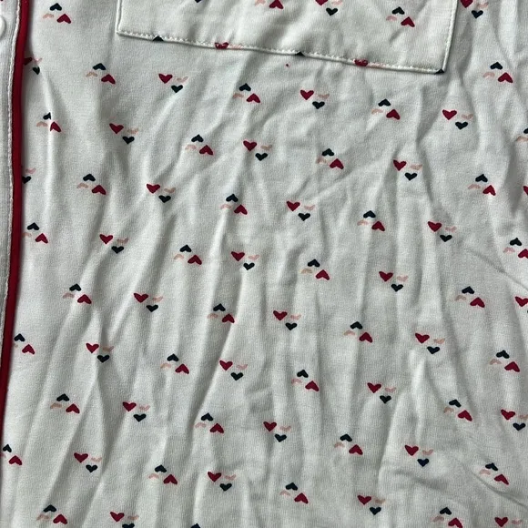 NWT Eberjey Women’s Gisele Relaxed Short PJ Top in Triple Hearts in size M