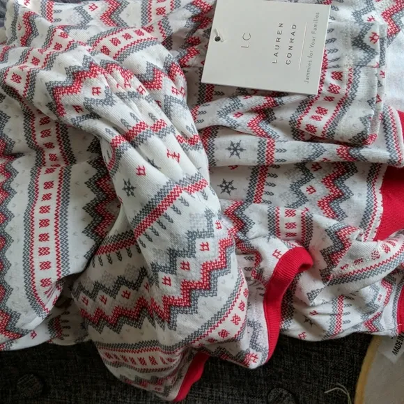 NWT fam Bundle NEW Matching Christmas Pajamas matching Lauren Conrad LC Jammies