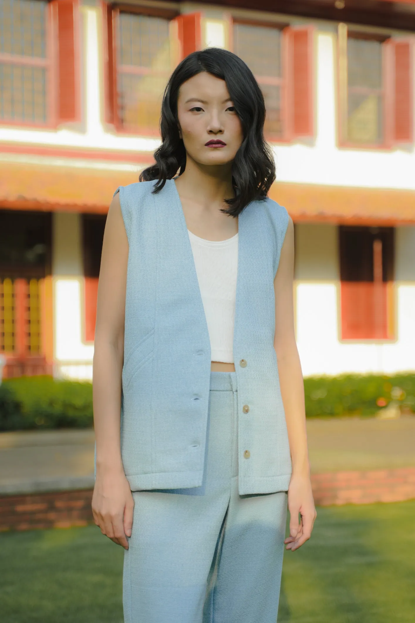 ODDA VEST IN BLUE HAY