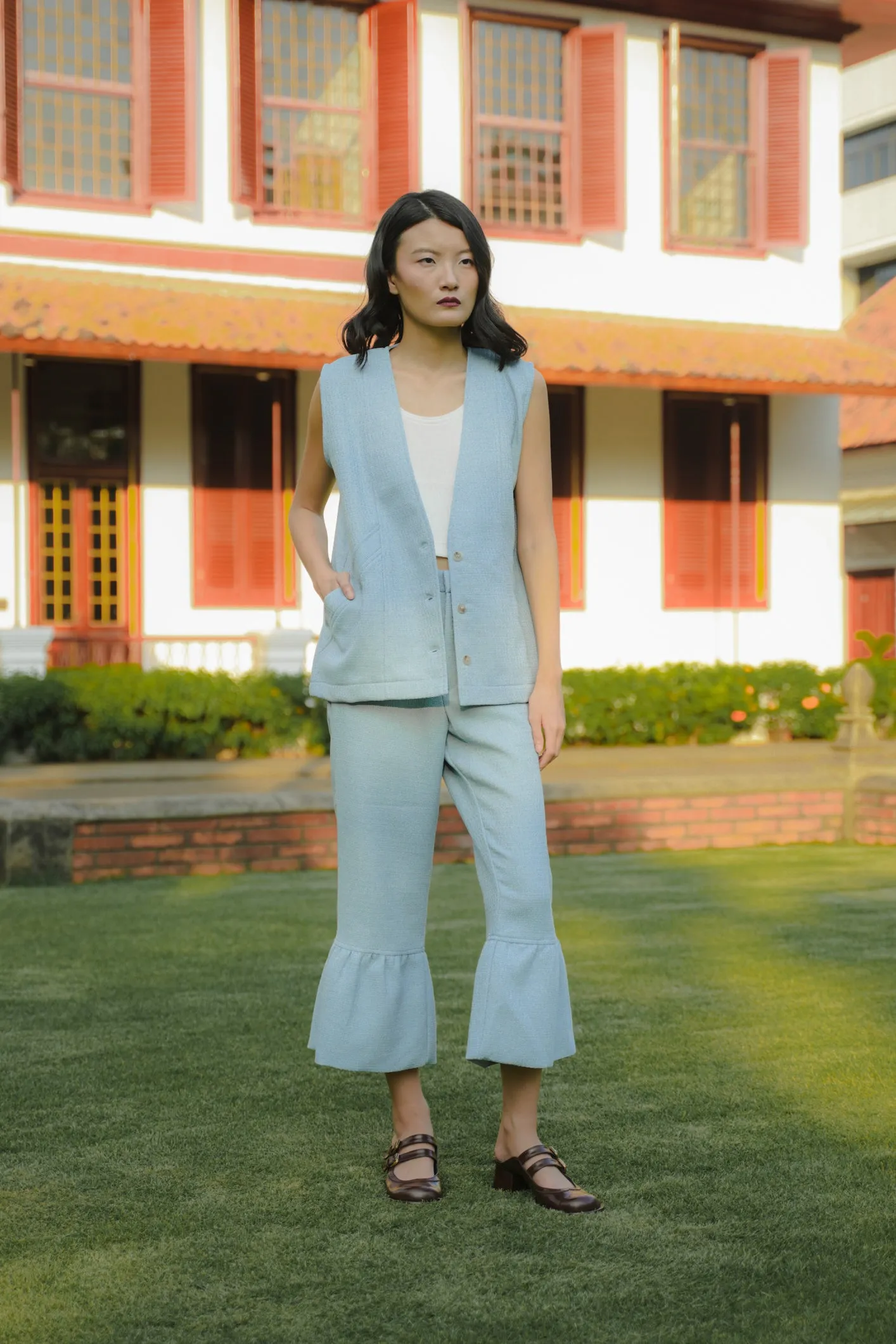 ODDA VEST IN BLUE HAY