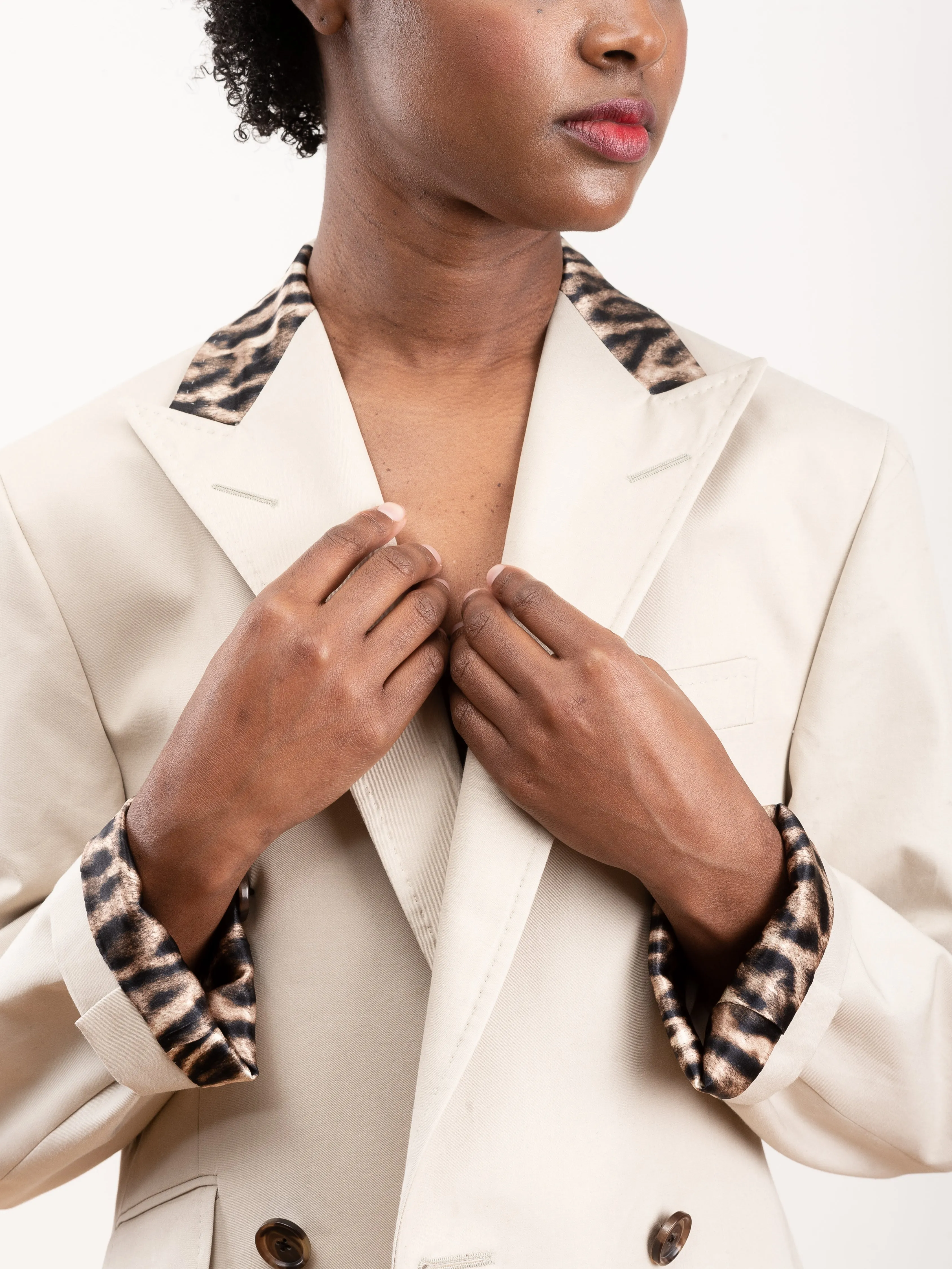 peak lapel coat - stone w/ leopard
