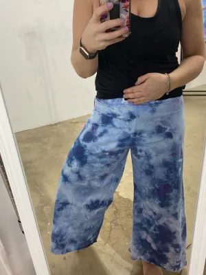 Relaxed Capri Pants