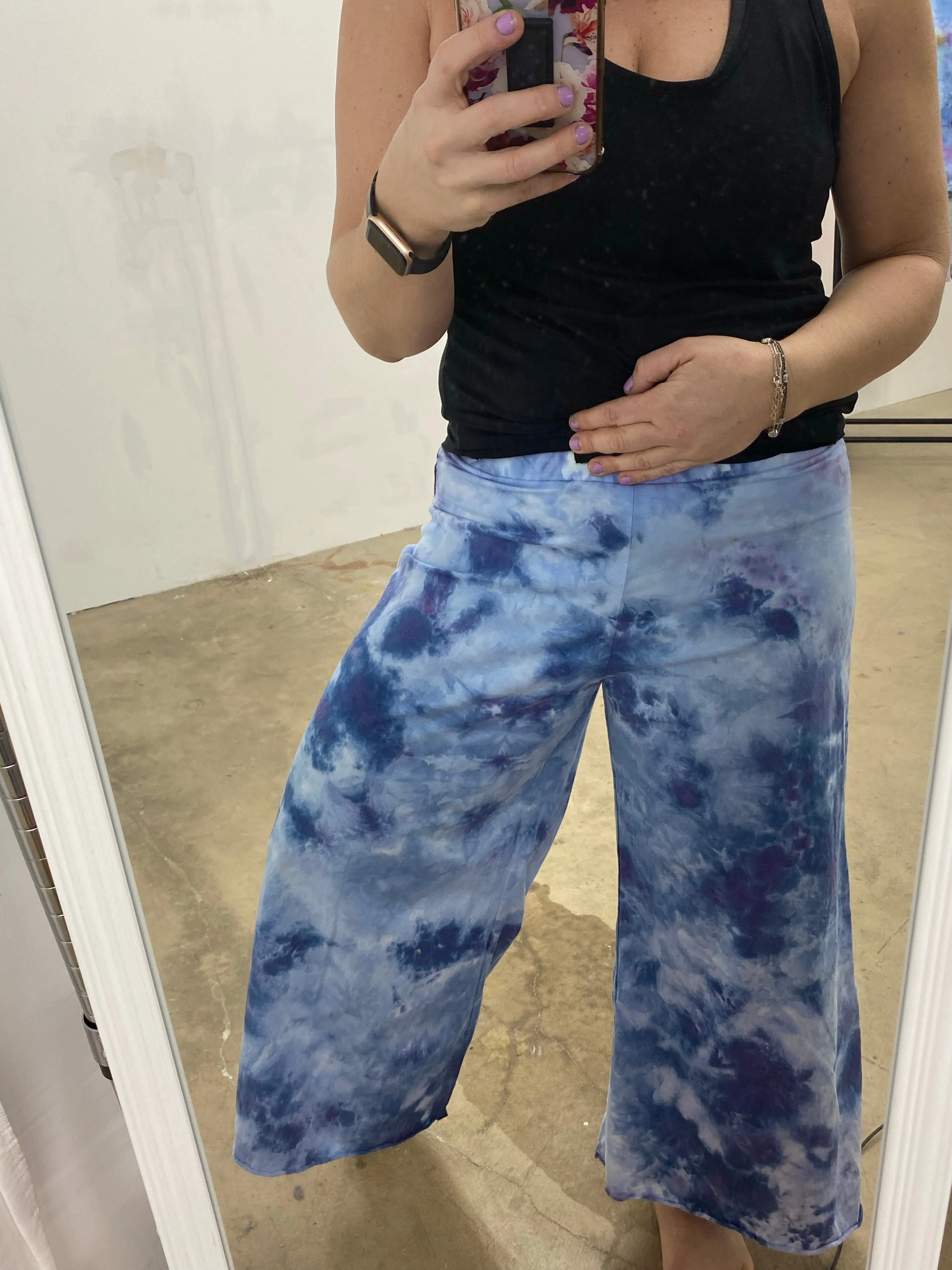 Relaxed Capri Pants