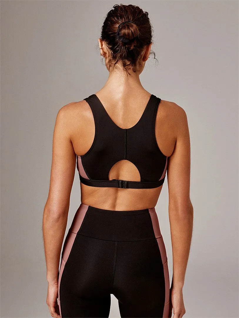RUNNING BARE BRA SPORTS ELLIPSE