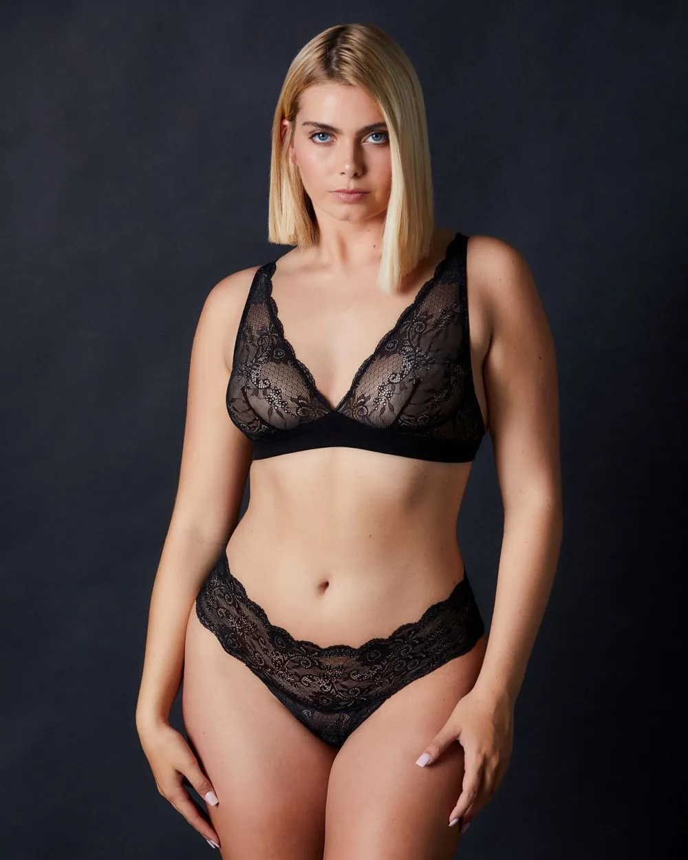 Sapna Mid-Rise Thong