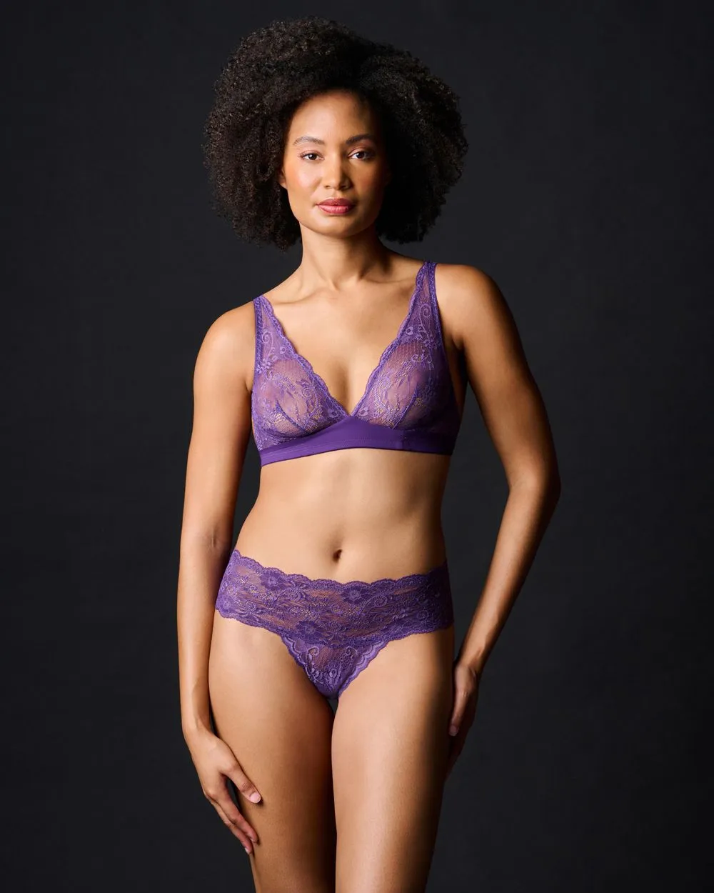 Sapna Mid-Rise Thong