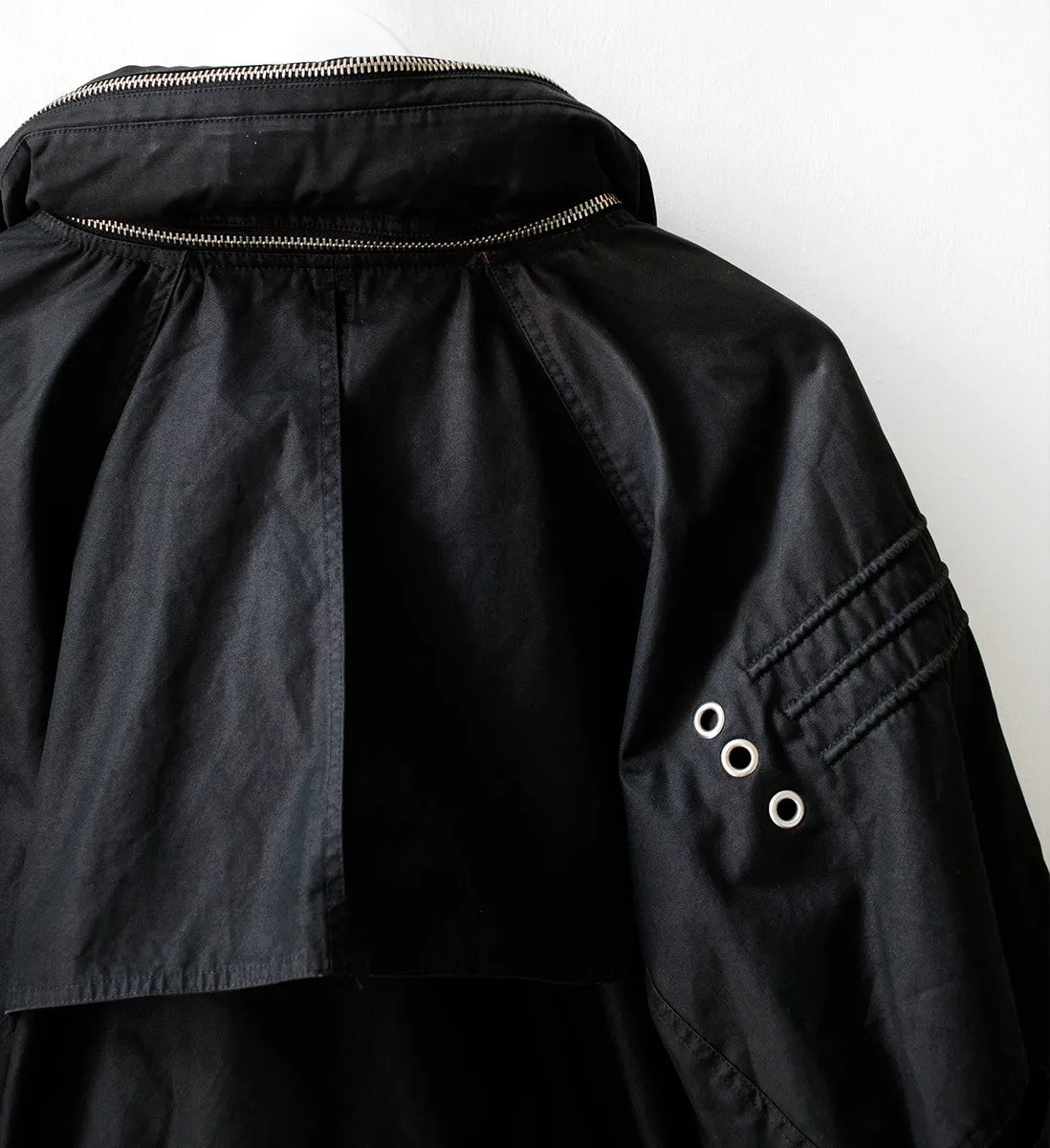 S/S06 ‘Icarus Surgit’ Black Mini Parachute Bomber with a Detachable Collar by Raf Simons