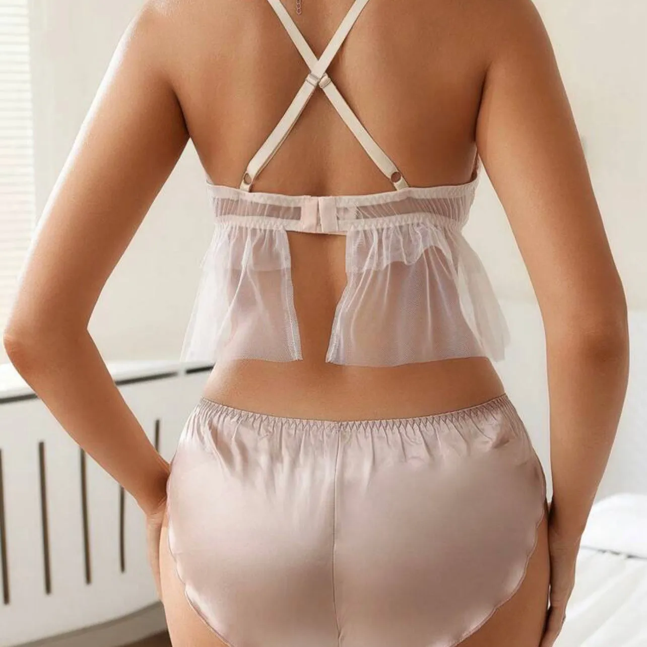Stiffy Lace Silk Pajamas Set - Mauve