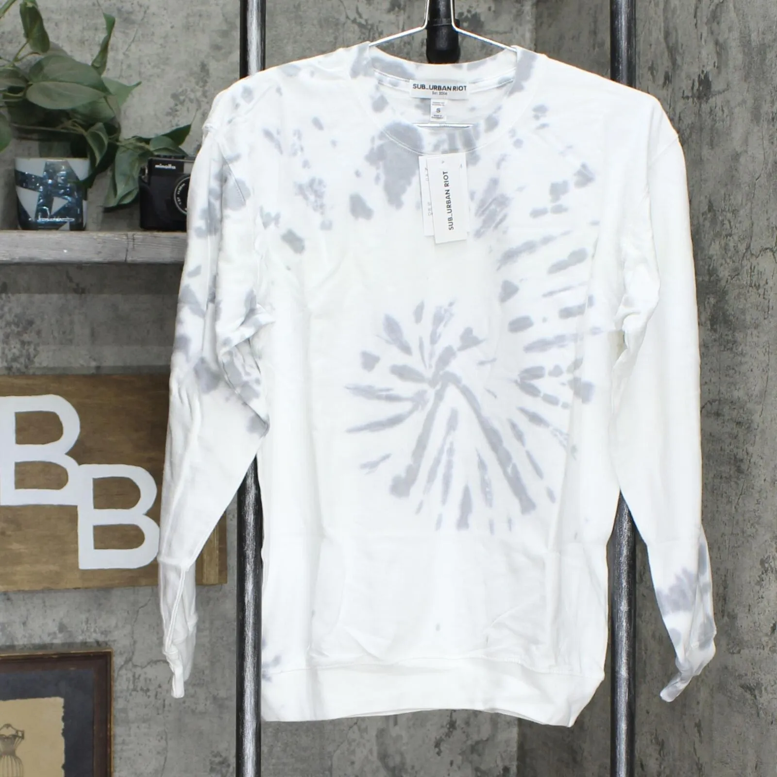 Sub Urban Riot Womens Cloud Wash Willow Pullover Crewneck Sweatshirt