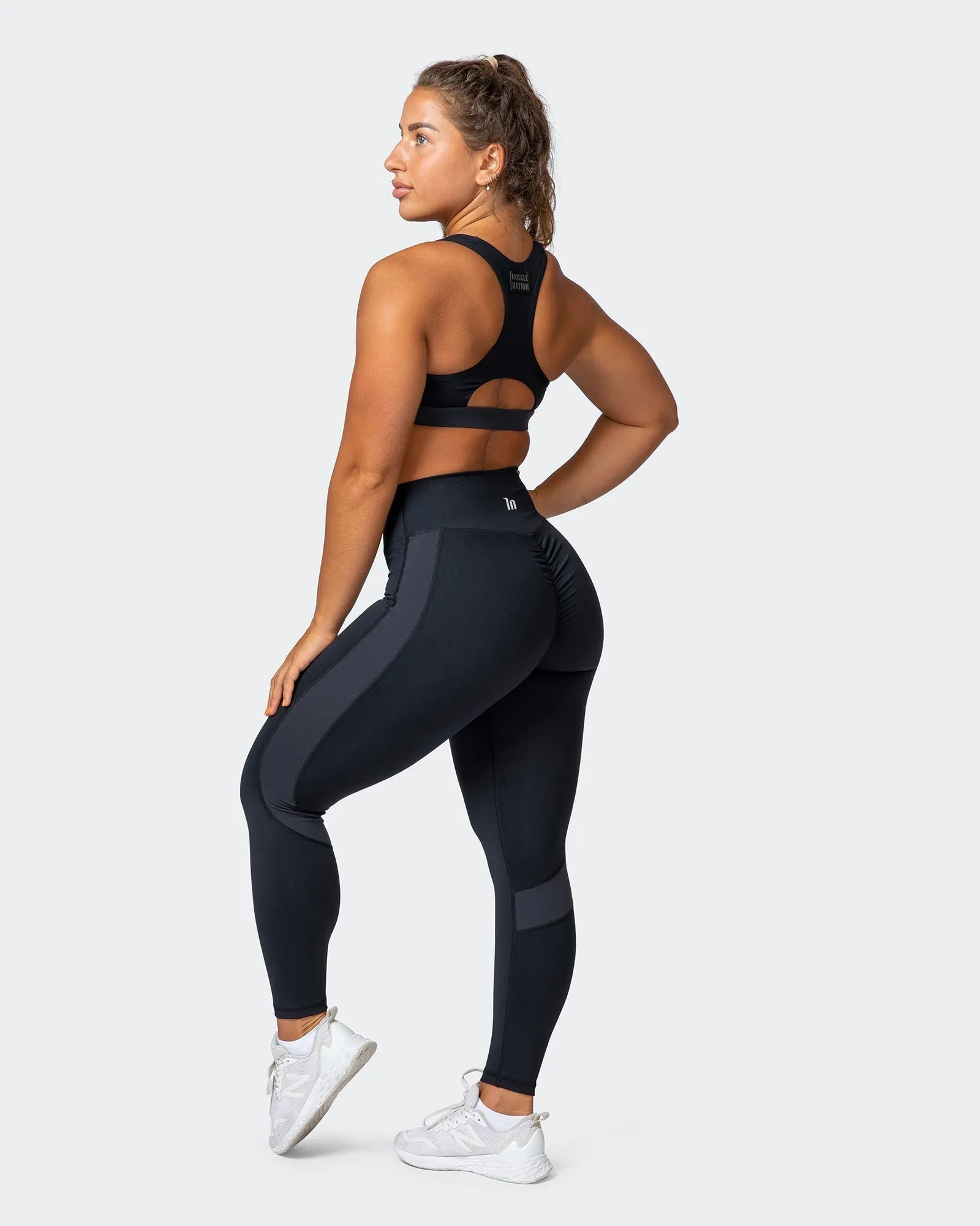 Sunlight Signature Scrunch Ankle Length Leggings - Black