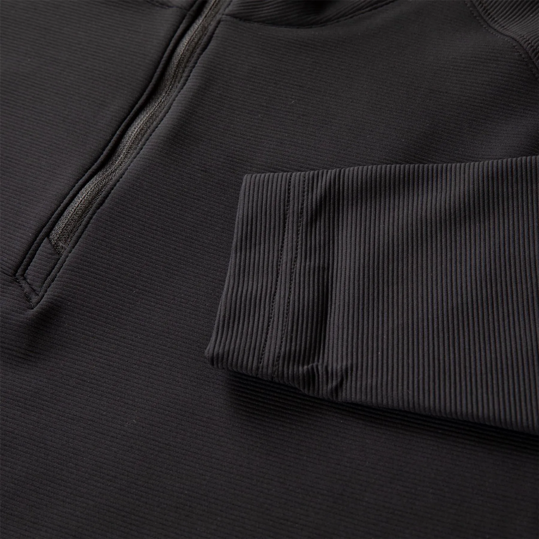 The Stuart Pullover Mid Layer Black