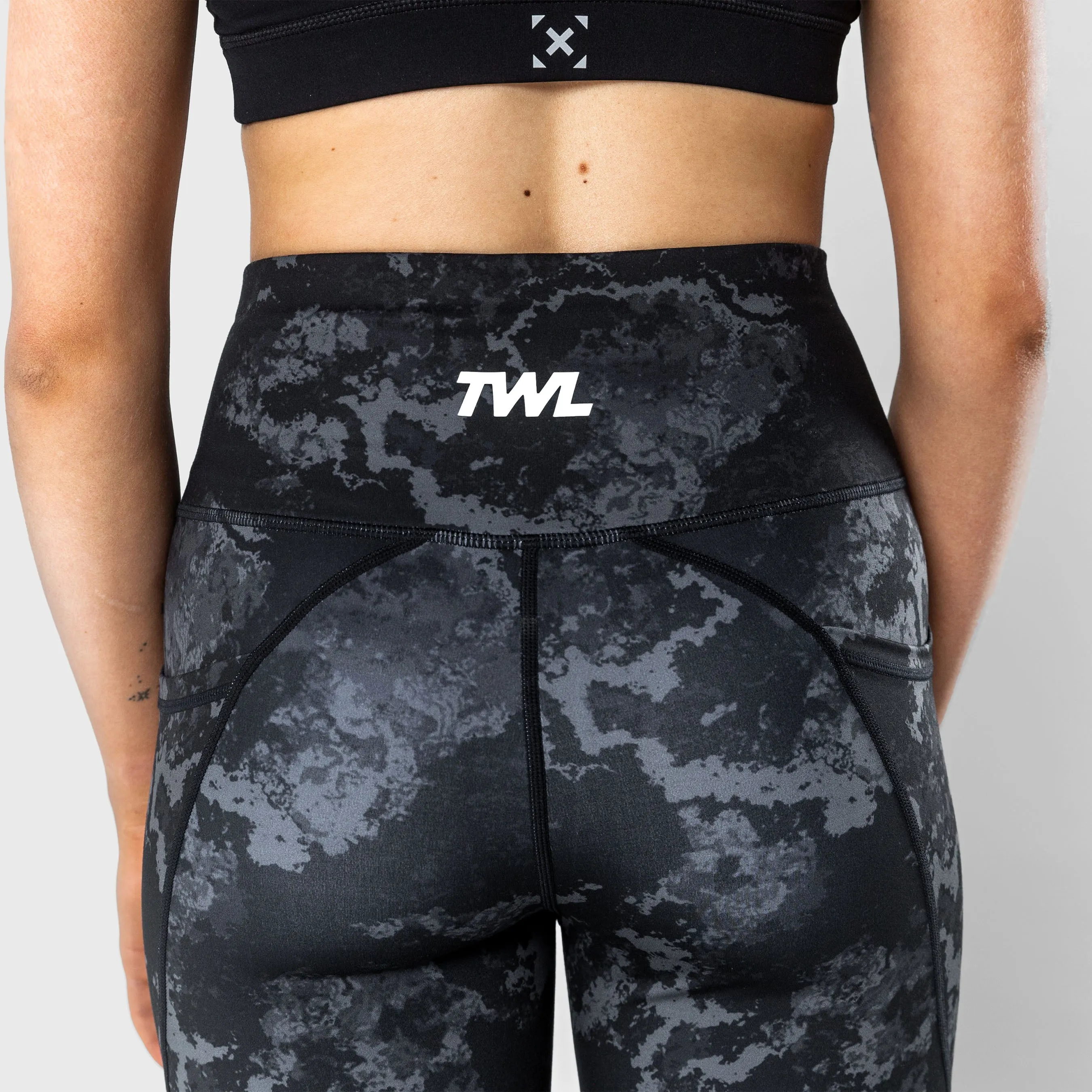 TWL - WOMEN'S ENERGY HIGH WAISTED 7/8 TIGHTS - BLACK ONYX