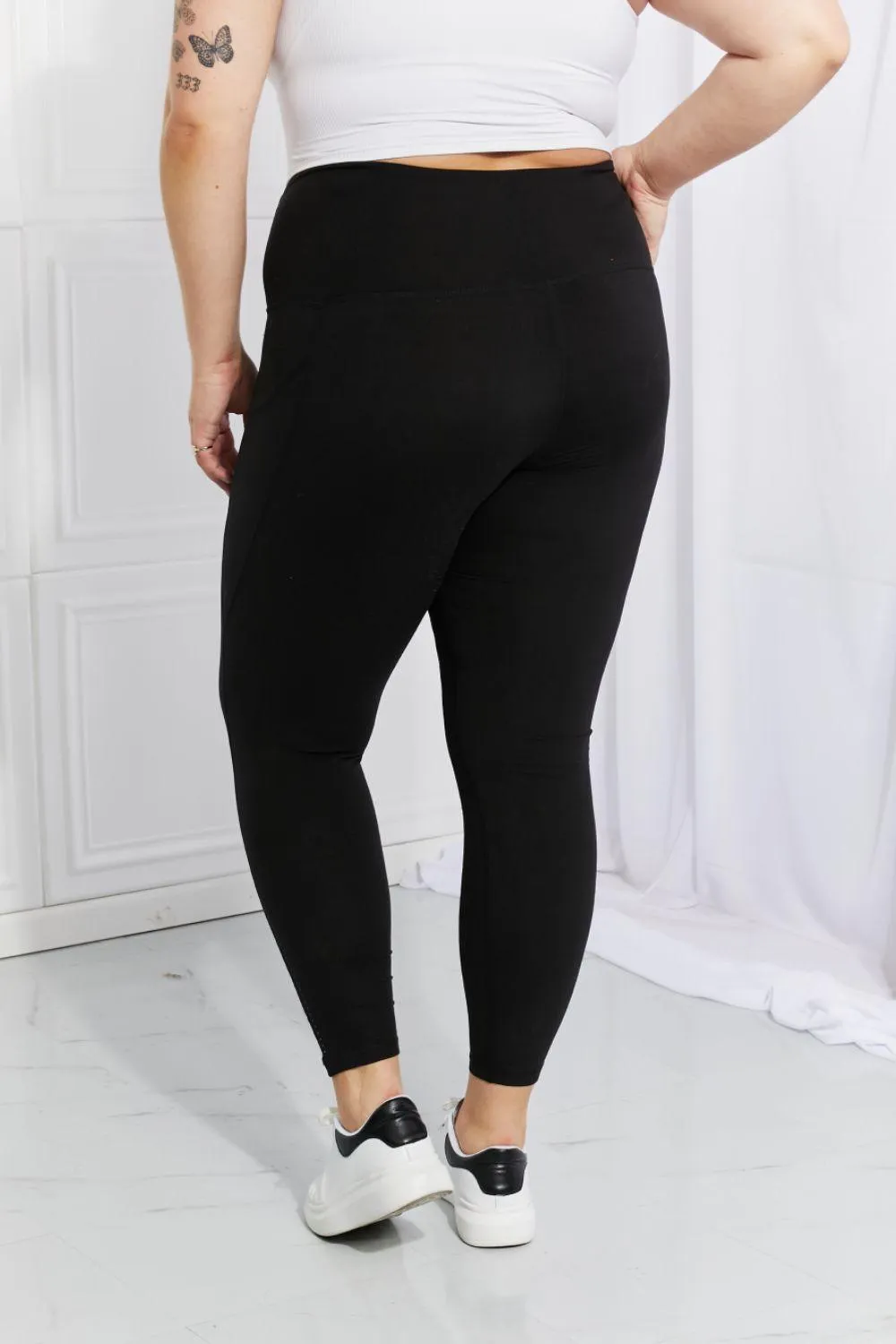 Wide Waistband Reflective Dot Black Active Leggings