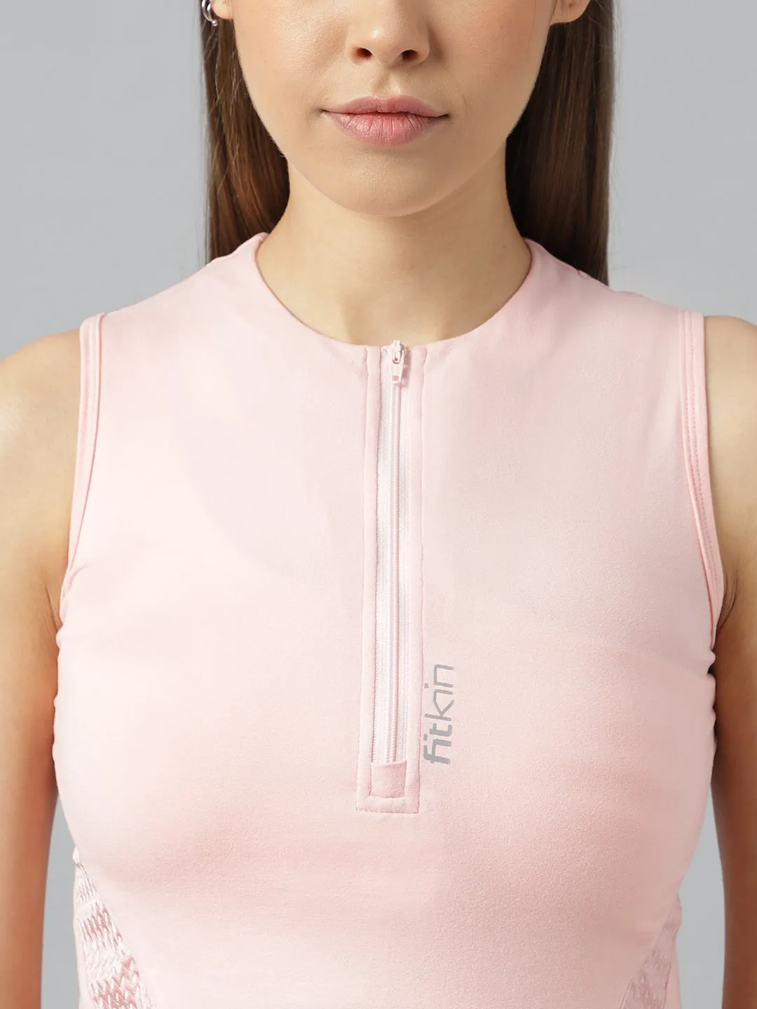 Women's front zipper sleeveless top